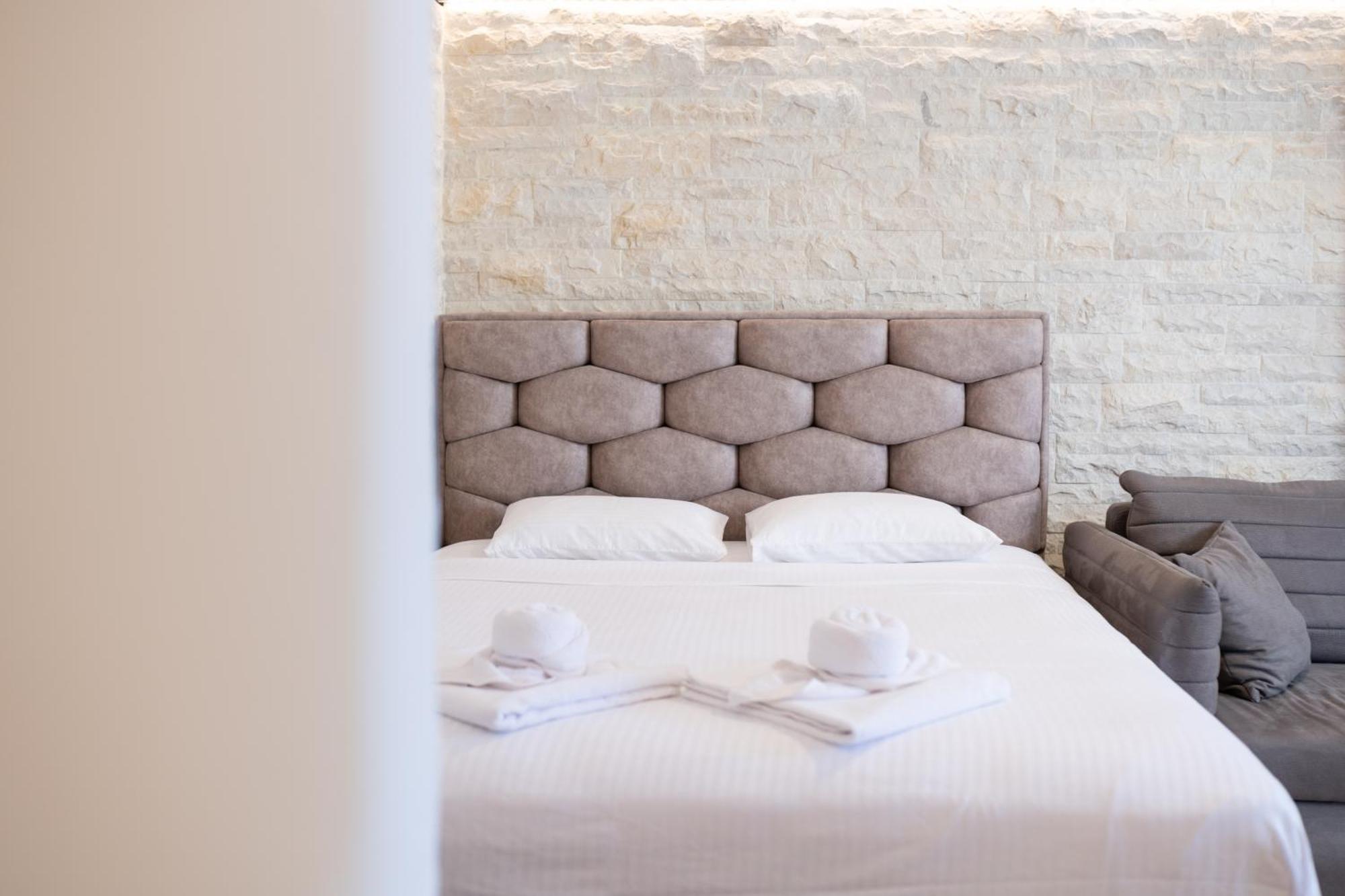 אומאג Christian Studio Apartments מראה חיצוני תמונה