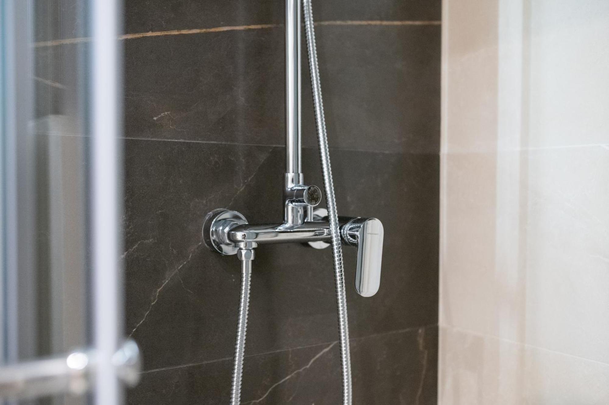 אומאג Christian Studio Apartments מראה חיצוני תמונה
